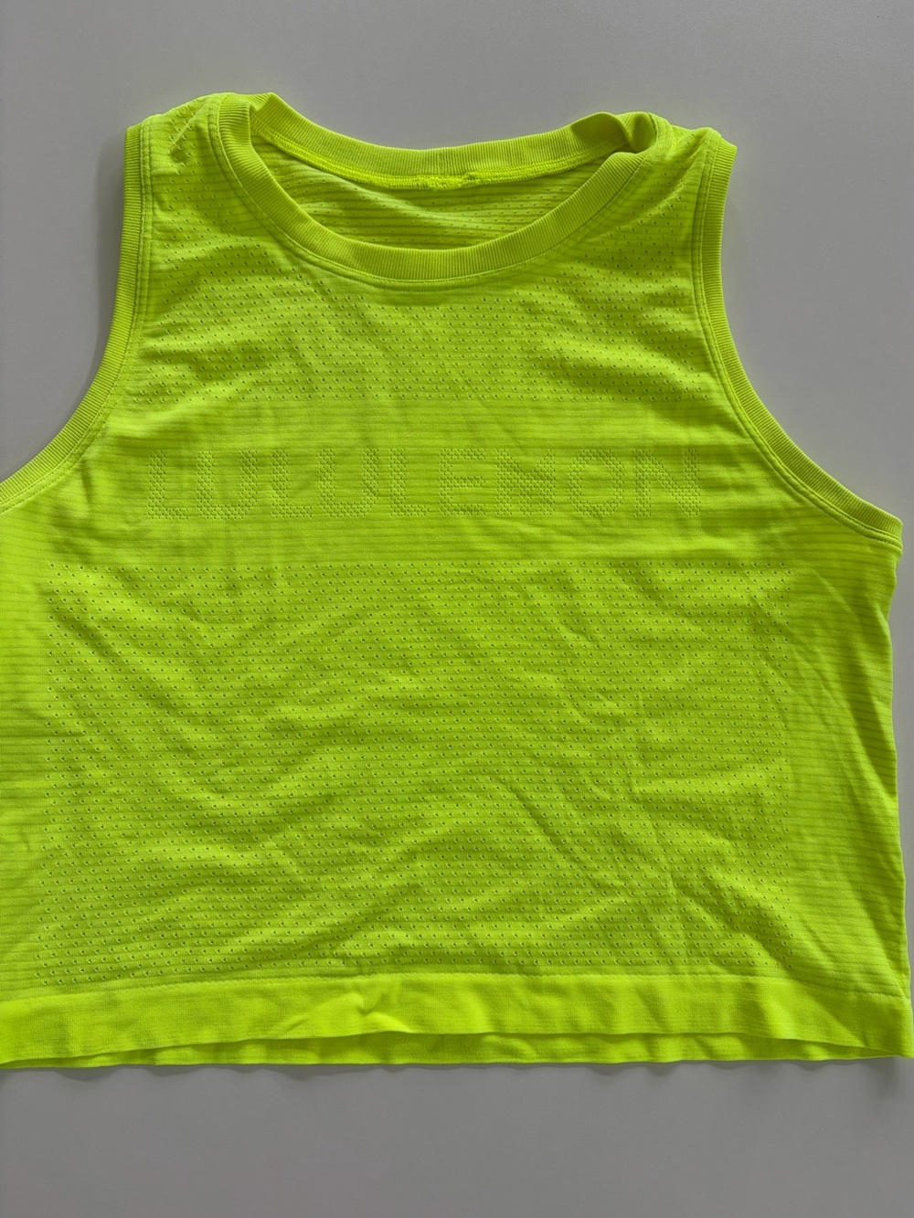 Lululemon Breeze By Muscle Crop Tank Top - Neon Yellow - Size 6